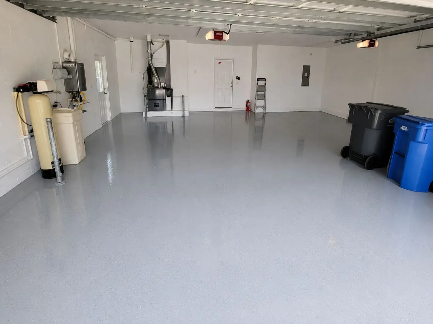 Garage Floor Cleaning in Tampa, FL