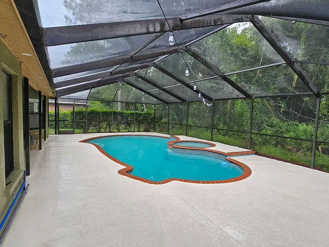 Can Pressure Washing Revitalize Your Pool Enclosure?